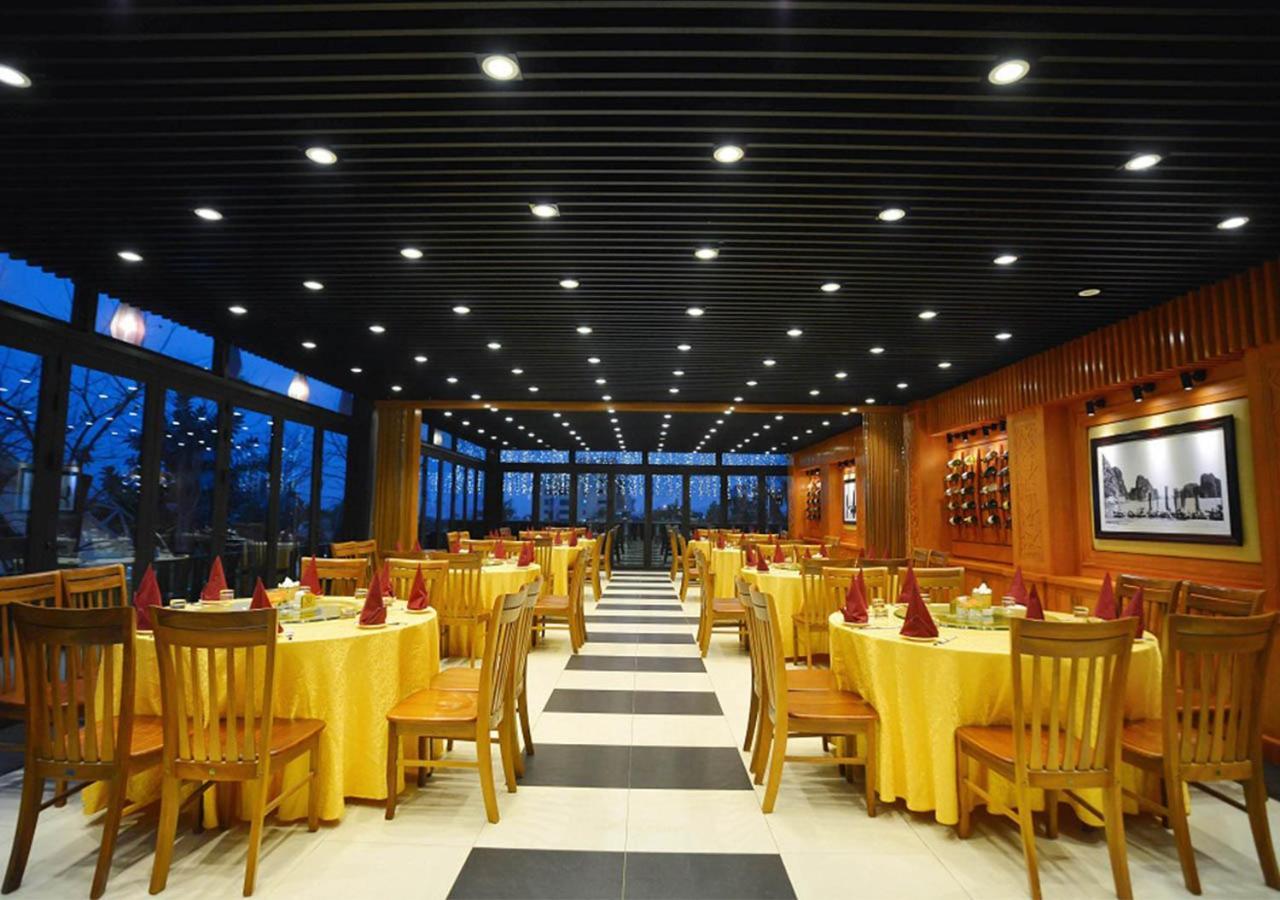 Halong Palace Hotel Ha Long Zewnętrze zdjęcie